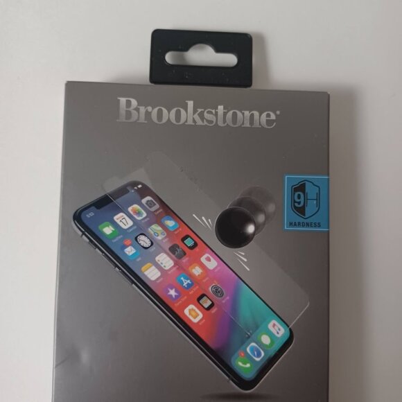 Brookstone Screen Protector NEW For iPhone X & XS -Tempered Glass -Ultra Clear - Picture 2 of 10